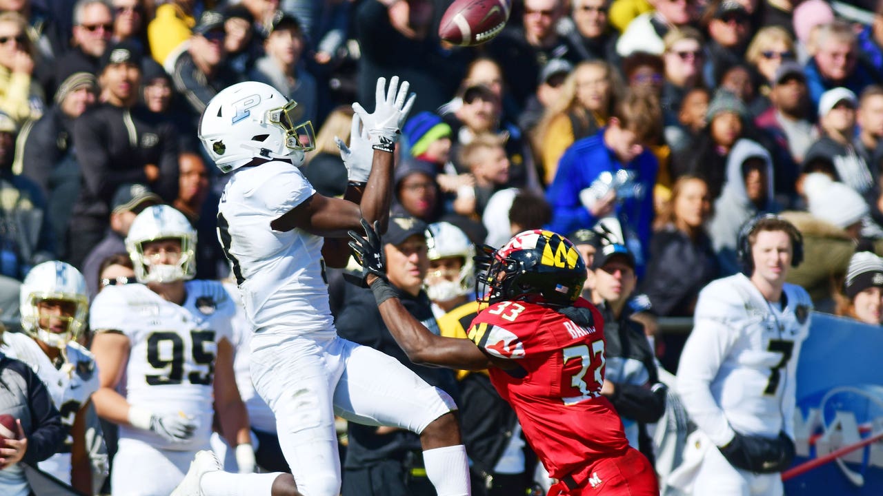 Banged-up Boilermakers seek third straight win over Iowa